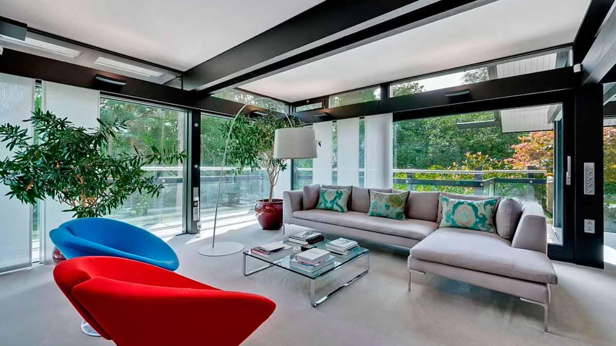 Antonio Banderas. Fertighaus celebrity